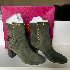 Tory Burch Kira 70MM (2.75") Stud Bootie Nat Suede/Kid Suede 9.5 Color Leccio